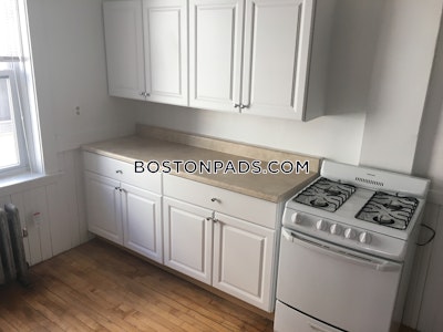 Cambridge 3 Bed, 1 Bath Unit  Central Square/cambridgeport - $3,850