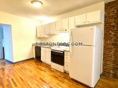 Mission Hill 3 Beds 1 Bath Boston - $4,200