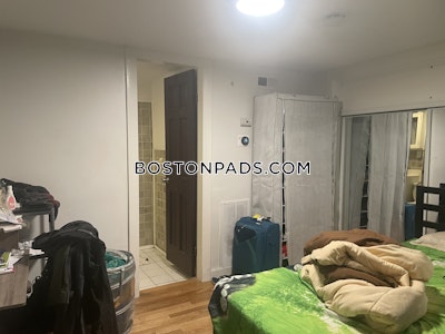 Mission Hill 3 Bed 2 Bath on Parker St in BOSTON Boston - $4,500