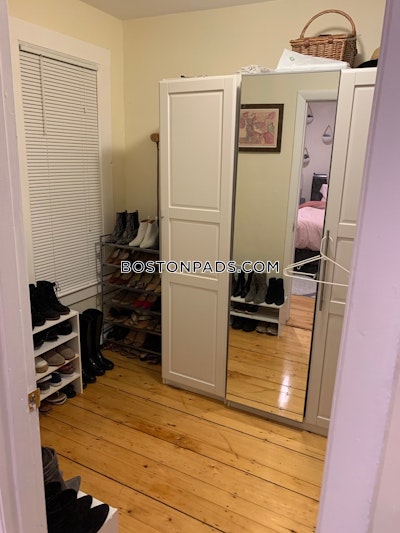 Cambridge 3 Bed 1 Bath CAMBRIDGE  Central Square/cambridgeport - $4,000 50% Fee