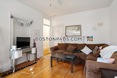 Mission Hill 3 Beds 1 Bath Boston - $5,100