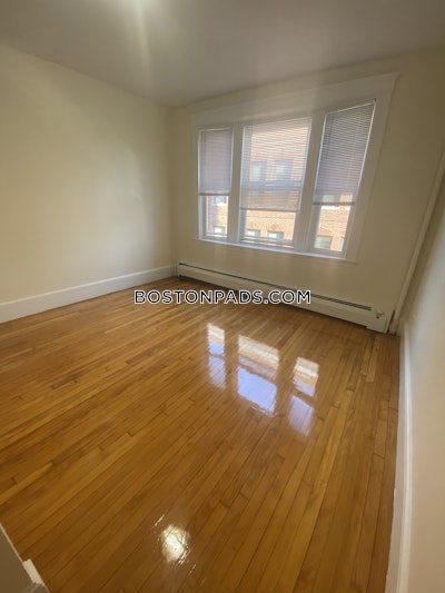 Cambridge 1 Bed 1 Bath CAMBRIDGE  Inman Square - $2,500