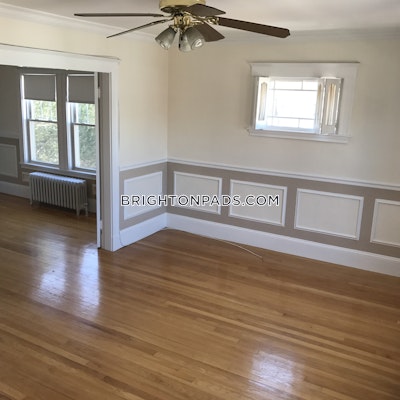 Brighton Nice 2 Bed 1 Bath on Union St. in Brighton Boston - $3,000