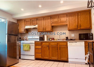 Dorchester Apartment for rent 4 Bedrooms 1.5 Baths Boston - $4,000