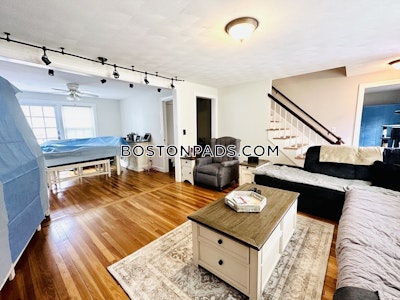 Brookline Apartment for rent 3 Bedrooms 3 Baths  Chestnut Hill - $5,500