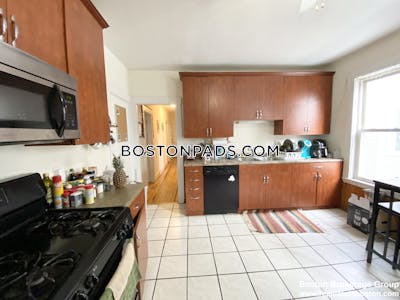 Dorchester Apartment for rent 4 Bedrooms 1 Bath Boston - $3,900