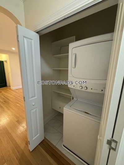 Brookline 1 Bed 1 Bath  Coolidge Corner - $3,850 No Fee