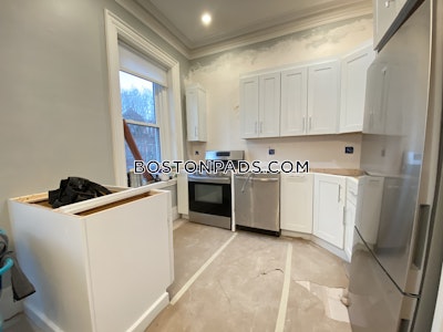 Mission Hill Amazing renovated 4 Bed 2 Bath unit in a Prime Mission Hill location. Boston - $7,500